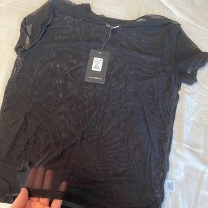 Mesh top. Fashion nova